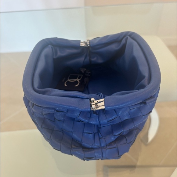 Cobalt Blue Woven Vegan Clutch Removable Strap - Picture 2 of 15